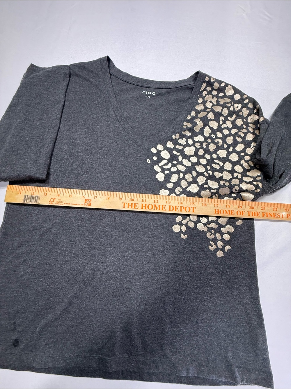 cleo Charcoal Long-Sleeve Top with Metallic Gold Leopard Shoulder - Picture 5 of 7